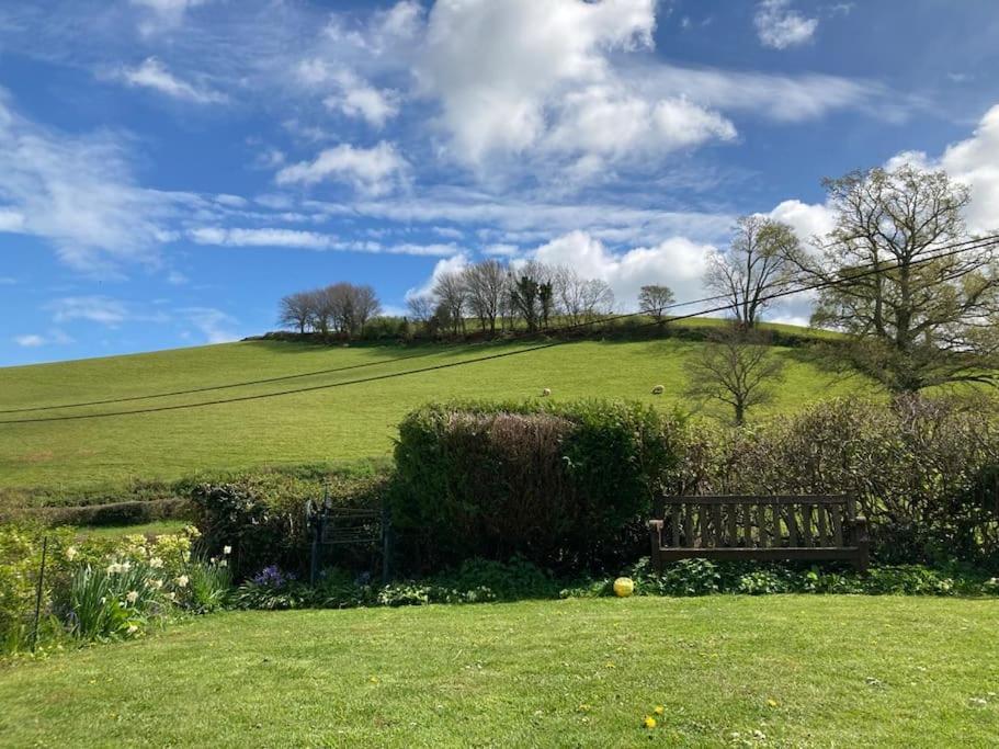 Charming Countryside Cottage Ground Floor Apartment In Combeinteignhead Devon Bishopsteignton Exteriör bild