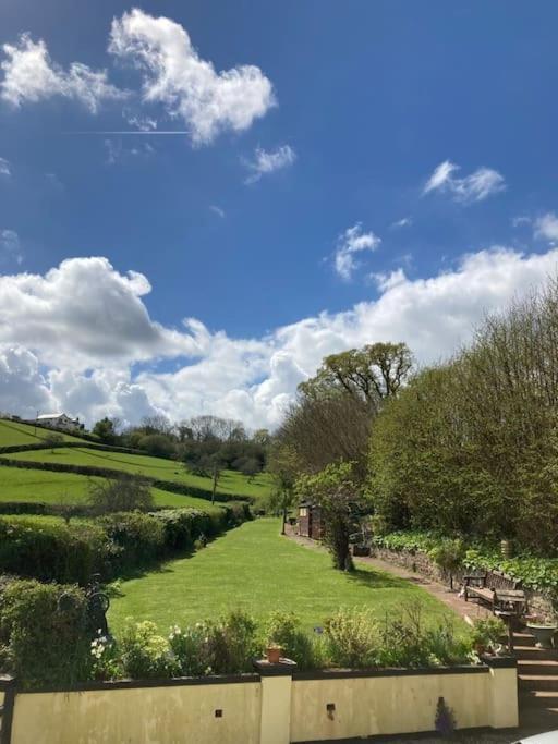 Charming Countryside Cottage Ground Floor Apartment In Combeinteignhead Devon Bishopsteignton Exteriör bild